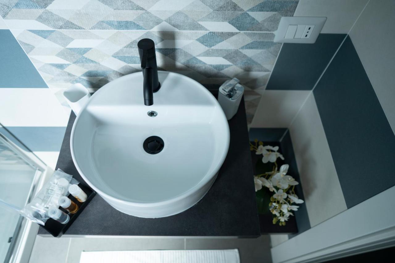 Al Vicolo Comfort Room 圣亚加塔·迪·米利特 外观 照片